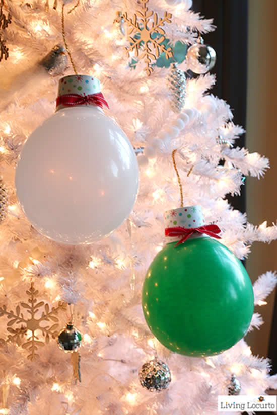 Decoração com Bolas para a Árvore de Natal
