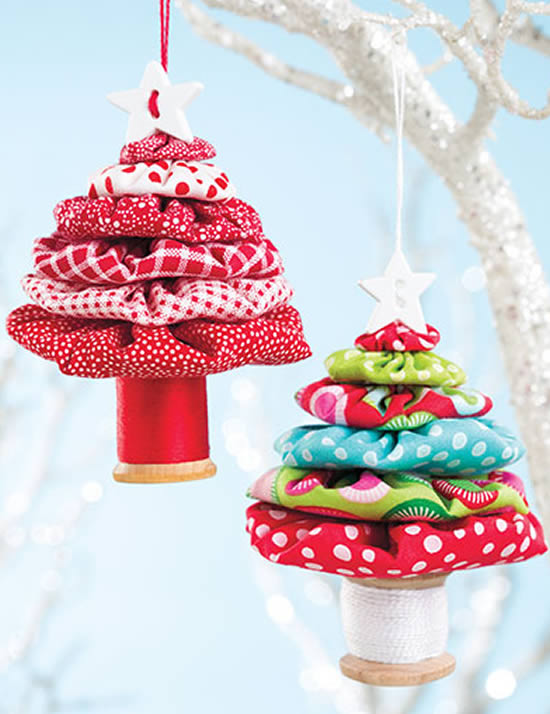 Árvores de Natal com tecido para Natal