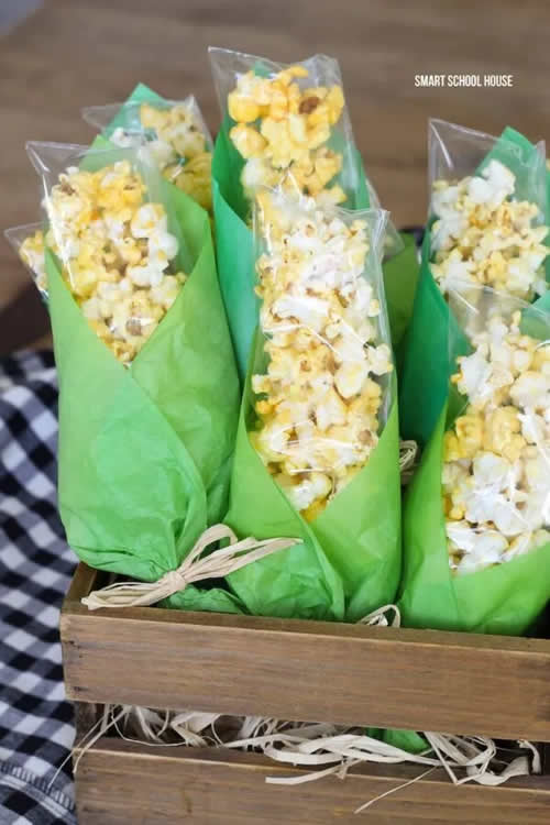 Lembrancinha com Pipoca - Festa Junina