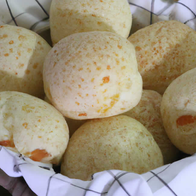 Pães de Queijo na AirFryer