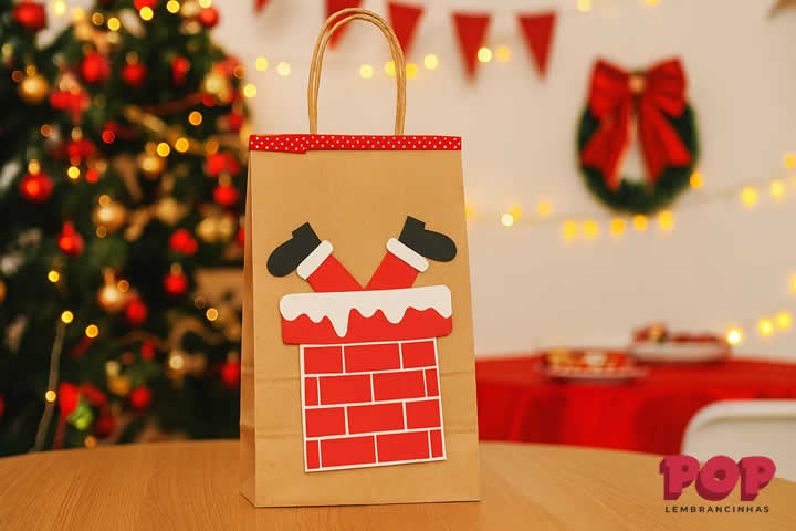 Lembrancinha com Sacola Decorada para Natal