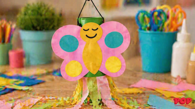 Borboleta de Rolo de Papel